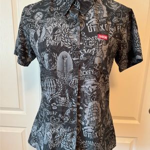 DIXXON women’s Overload party short sleeve button down.  Size MED and EUC.